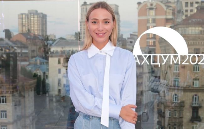 Який манікюр буде в моді цієї осені: стильний приклад від дружини Павліка