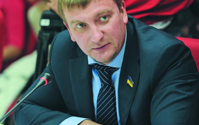 Мін'юст створить реєстр публічних осіб у 2017