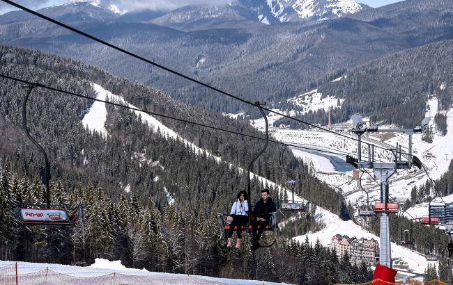 Катання та гуцульські традиції. Топ-5 найпопулярніших місць у Карпатах