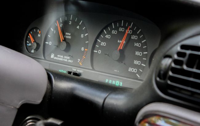 Не швидко і не повільно. Яка швидкість автомобіля найекономніша