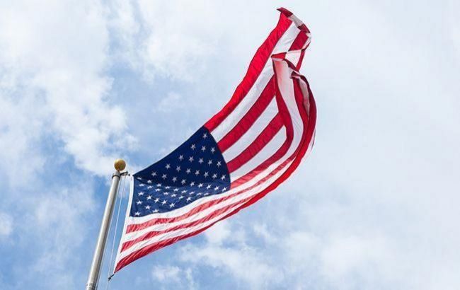 США на борьбу с пандемией планируют направить почти триллион долларов