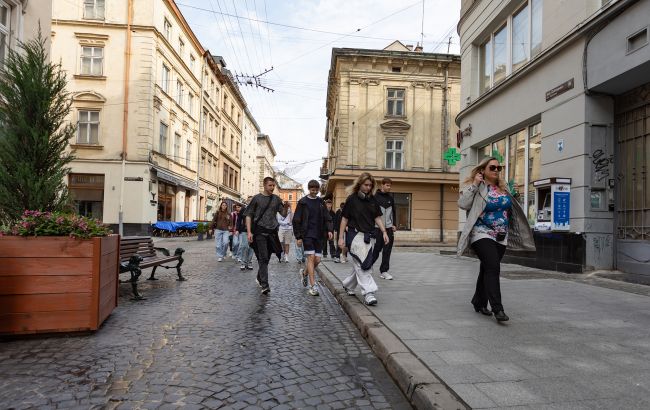 Від грозових дощів до спеки: прогноз погоди на сьогодні