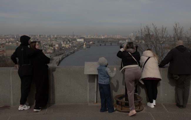 Синоптики дали прогноз на сьогодні в Україні. Де чекати на дощі