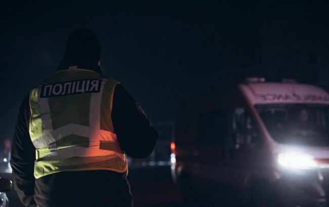 В центрі Львова пролунали вибухи: загинула людина та постраждали правоохоронці