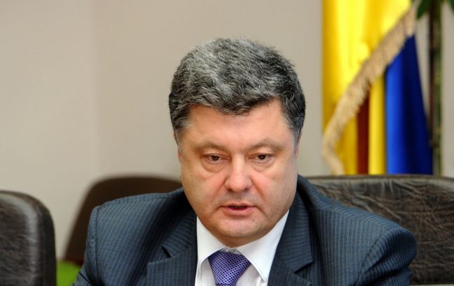 Порошенко поручил ускорить заход в Украину лоукостеров
