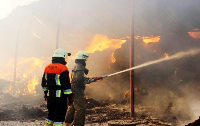 Вновь вспыхнувший пожар в Trump Tower в Баку потушили