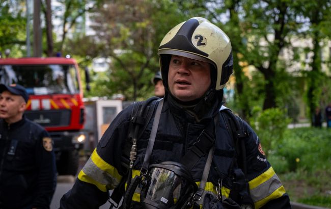 Зруйновано багатоповерхівку, є постраждалі: росіяни комбіновано вдарили по Тернополю