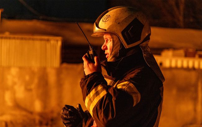 РФ атакувала Київщину: в Броварському районі пошкоджені приватні будинки, є постраждалий