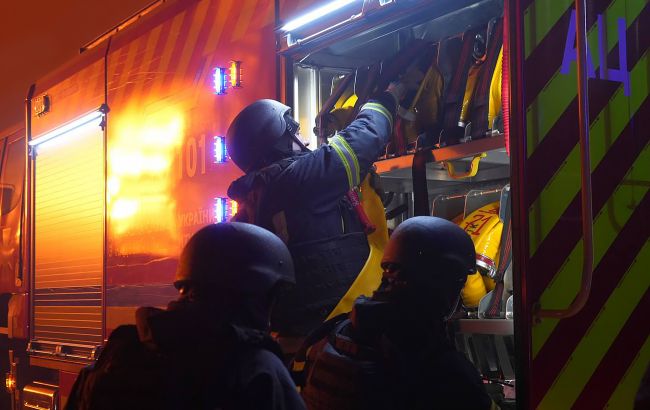 Вночі Харків атакували російські дрони: з'явились фото наслідків