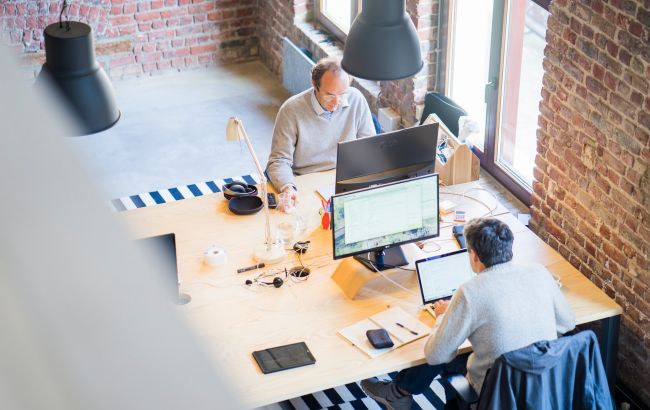 Від дерев'яних HIMARS до титанового антистресу. Найкрутіші українські стартапи на Kickstarter 2023