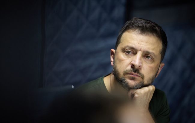 Зеленський обурився діями Орбана: використовує моє обличчя для виборів, я не дозволяв