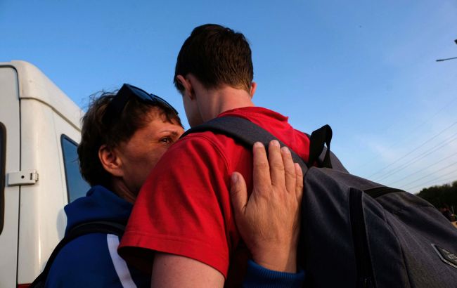 У частині Херсонської області оголосили обов'язкову евакуацію для родин із дітьми