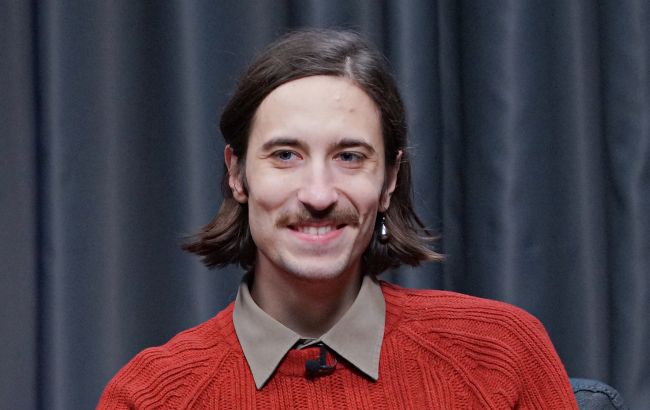 "Їй теж пишуть чоловіки". Ілля Чопоров про наречену та ревнощі в стосунках