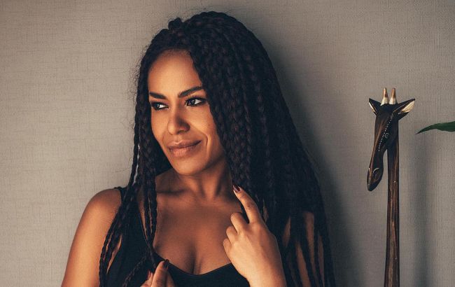 "Сподіваюсь, ви сумували". Відома українська співачка оголосила про повернення на сцену через сім років перерви