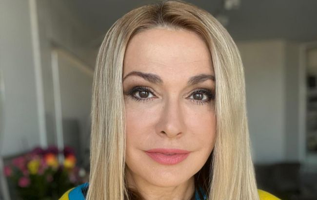 Ольгу Сумську "підловили" без макіяжу: "чесне" фото 57-річної зірки