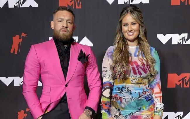 Как выглядит гражданская жена Конора Макгрегора, которой он не прекращает изменять