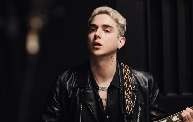 "Не заздріть". Melovin "накинувся" на колег через Клавдію Петрівну: у чому справа