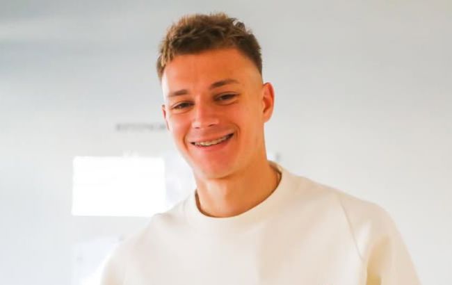 Бражко растрогал объятиями с сыном Квитковой и показал, как учит его играть в футбол (видео)