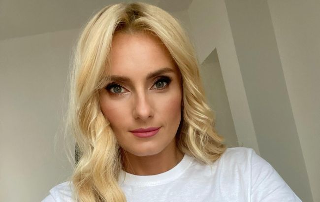 "Красуні, як сестри". Ірина Федишин поділилася рідкісним фото з мамою