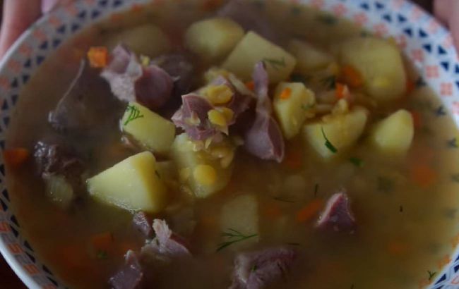 Гороховий суп з потрохами: рецепт ароматної української страви
