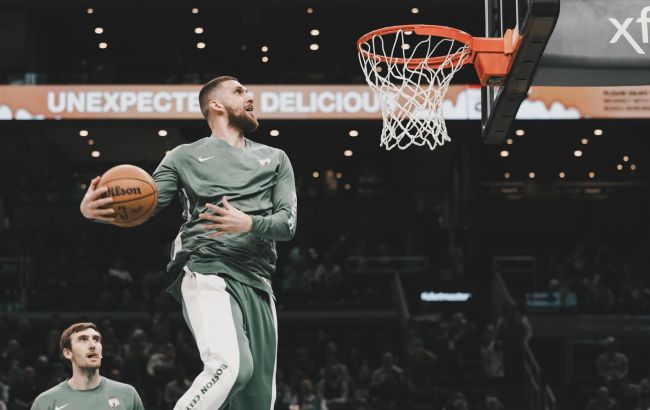 Український чемпіон НБА провів перше тренування в новому клубі