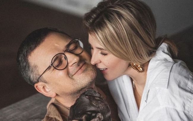 "Передає вітання". Кохана Кулеби зізналася, в яких стосунках перебуває її син з очільником МЗС