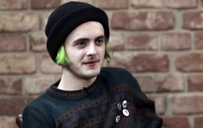 Український співак втік у Польщу і агітує "вступати в російську імперію" (відео)