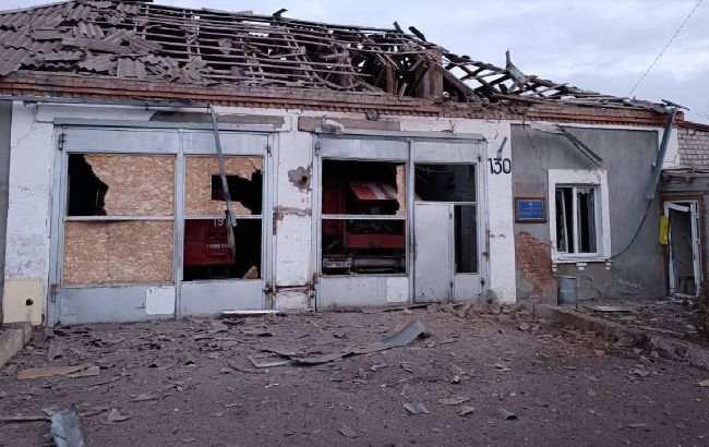 Росіяни вдруге обстріляли пожежну частину у Гуляйполі (фото)