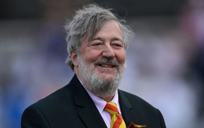 Стівен Фрай звернувся до українців і сказав, чим вони відрізняються від росіян (відео)