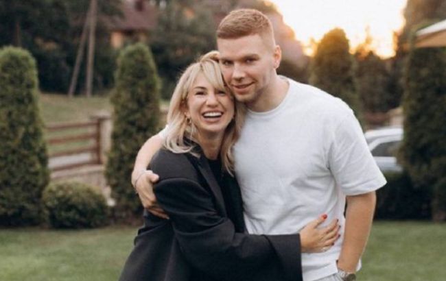 На тлі скандалу з Мальдівами: блогерка Пренткович та її чоловік переїжджають за кордон