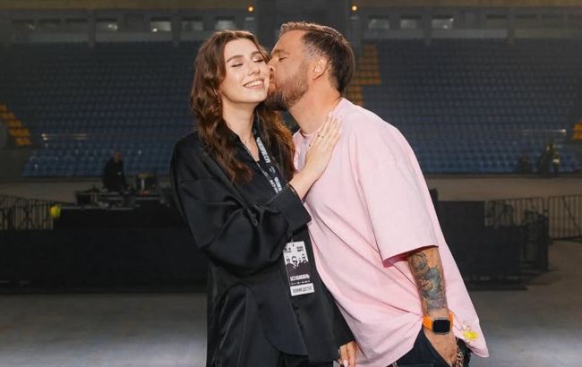 Сергій Танчинець одружується вдруге: наречена співака показала обручку (фото)