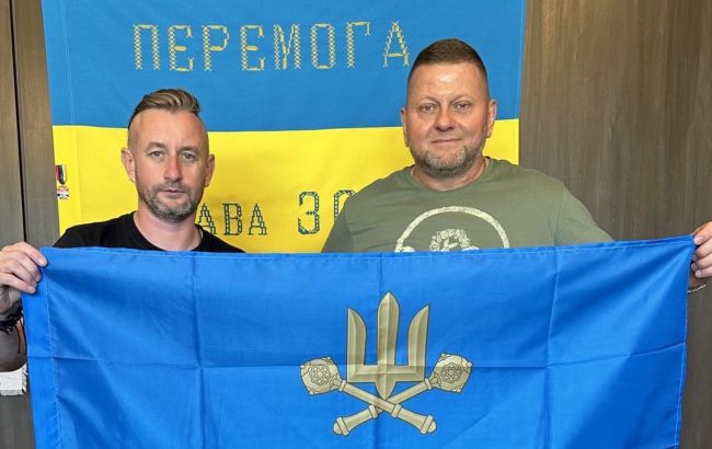 Сергій Жадан і Валерій Залужний (фото: instagram.com/serhiy_zhadan)