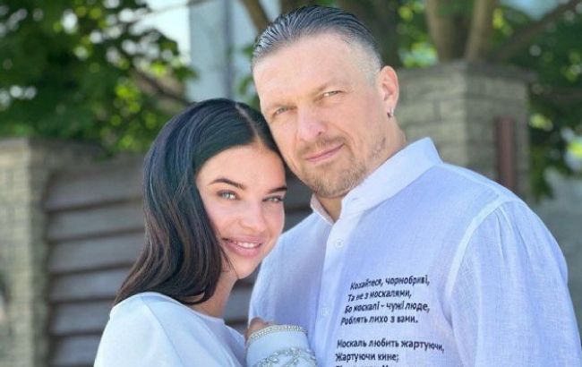 Олександр та Катерина Усики похрестили донечку Марію: де пройшло таїнство (фото)