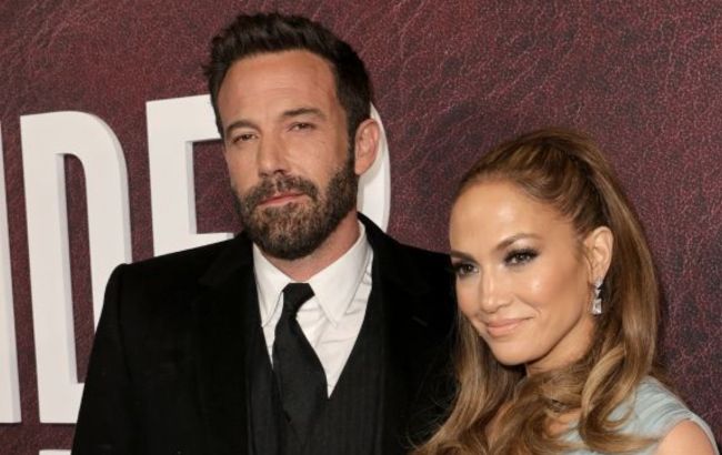 Фани Дженніфер Лопес стурбовані однією деталлю на її нових фото: пов'язана вона з Беном Аффлеком