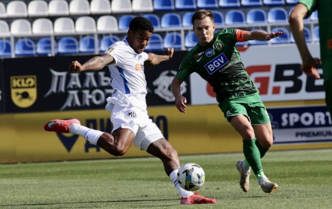 "Полесье" против "Динамо" и другие битвы в Премьер-лиге: полное расписание матчей и трансляций 19 тура