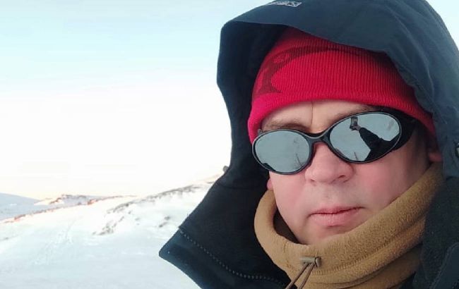 Чому полярники носять темні окуляри