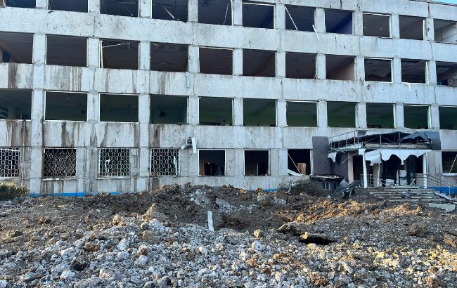 Пошкоджені навчальні заклади та будинки. У Краматорську показали наслідки нічної атаки