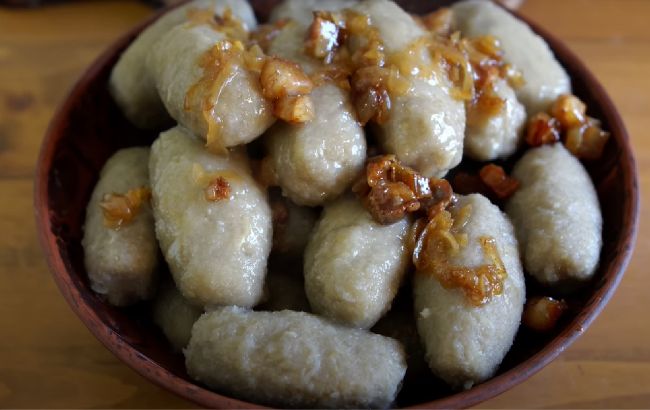 Картопляні книдлі з сиром: старовинний рецепт української страви