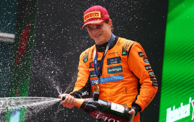 Формула-1: Піастрі виграв Гран-прі Китаю, "Макларен" оформив ювілейний дубль