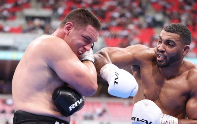 Сіренко без шансів програв Декресу в шоу Усик &ndash; Дюбуа 2