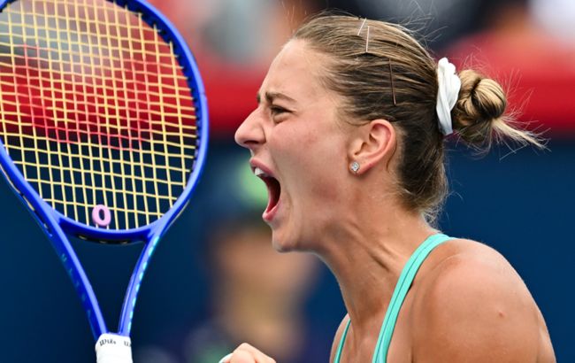 Сльози та розпач: Костюк відмовилась продовжувати  матч у чвертьфіналі "тисячника" в Монреалі (відео)