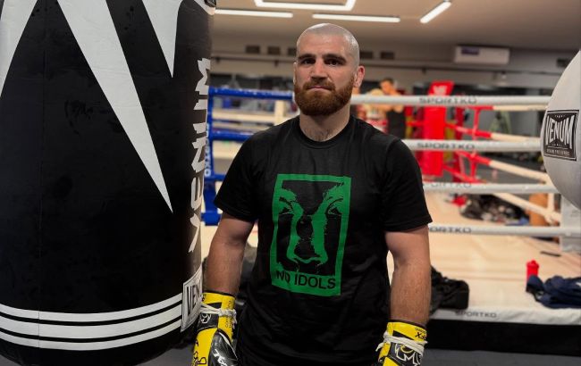 Український боксер Чухаджян проведе бій за два титули: з ким і коли відбудеться поєдинок