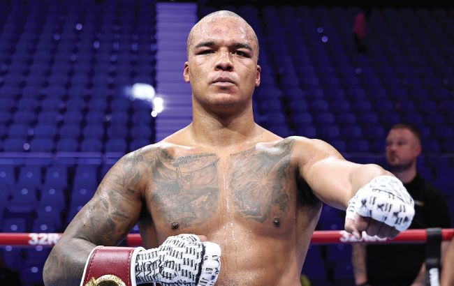 Якщо не Усик: WBO знайшла для Вордлі "запасного" суперника