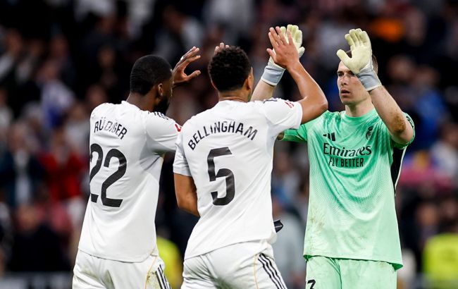 Проигнорированный Ребровым: Лунин в статусе капитана "Реала" выиграл мадридское дерби (видео)