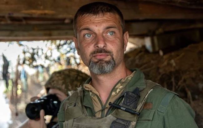 "Нарешті сім'я докупи". Захисник Маріуполя Діанов возз'єднався з дружиною після розлучення (фото)