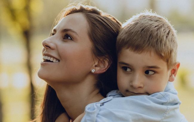 "Хотілося б більше україномовних". Відома акторка висловилася про майбутнє українських дітей