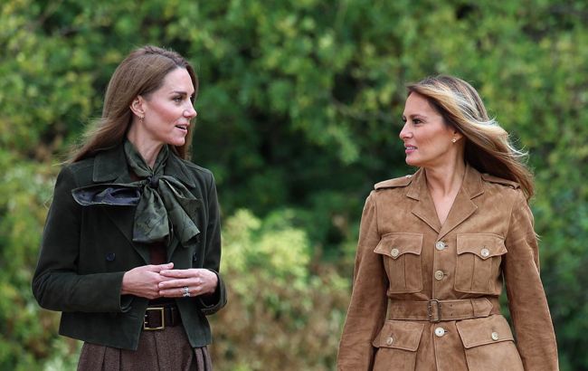 Замша - тренд осені 2025: образи Кейт Міддлтон і Меланії Трамп, які хочеться повторити