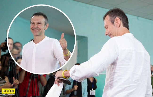 Вакарчук проголосував на виборах в Раду: як це було (відео, фото)