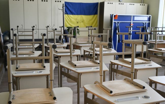 Підлітка могли шантажувати: стрілянину в школі на Закарпатті розслідують як теракт