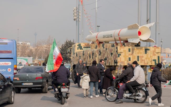 Країни "Євротрійки" готові поновити санкції проти Ірану: названа головна умова